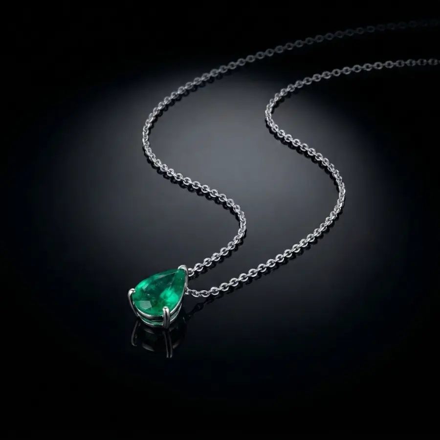 Goutte d'Émeraude Necklace
